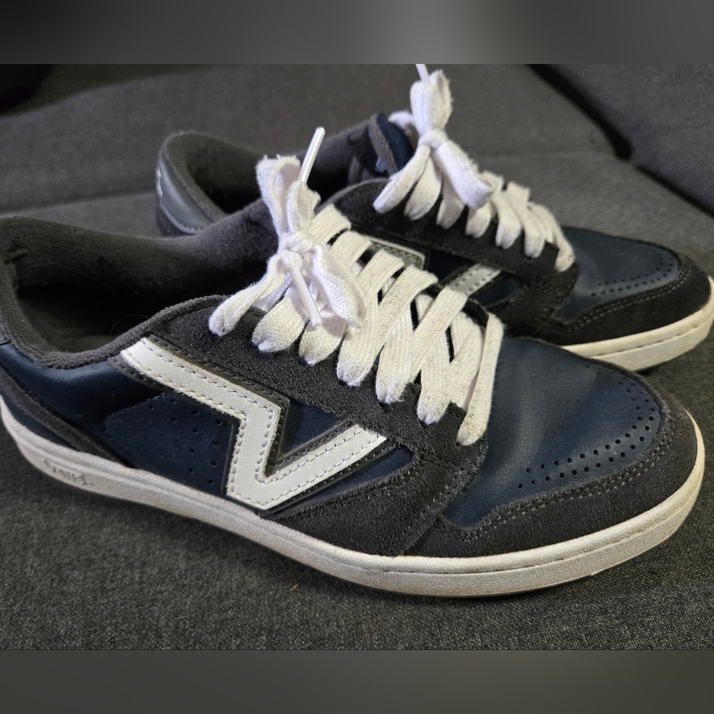 Vans Lowland 2.0 Shoe - M 8 / W 9.5 - Blue